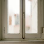 ventana con problema de condensación